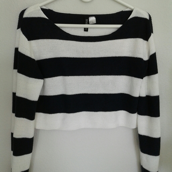 Sweater - Picture 2 of 2